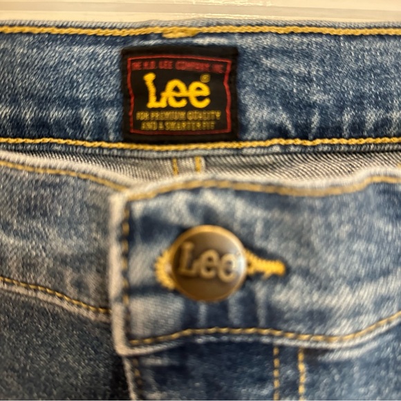 Lee High Rise Flare size 33 (16) - Picture 5 of 7